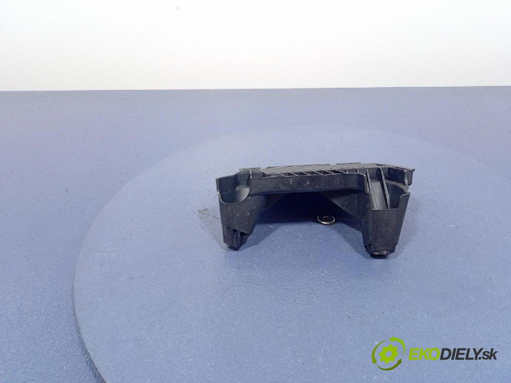 Ford Mondeo 2019 Základ: Akumulatora: DG93-10663-B