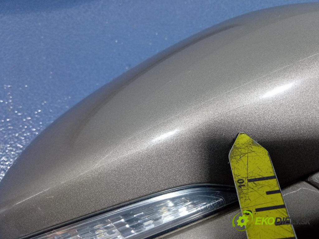 Ford Mondeo 2019 zrkadlo pravé