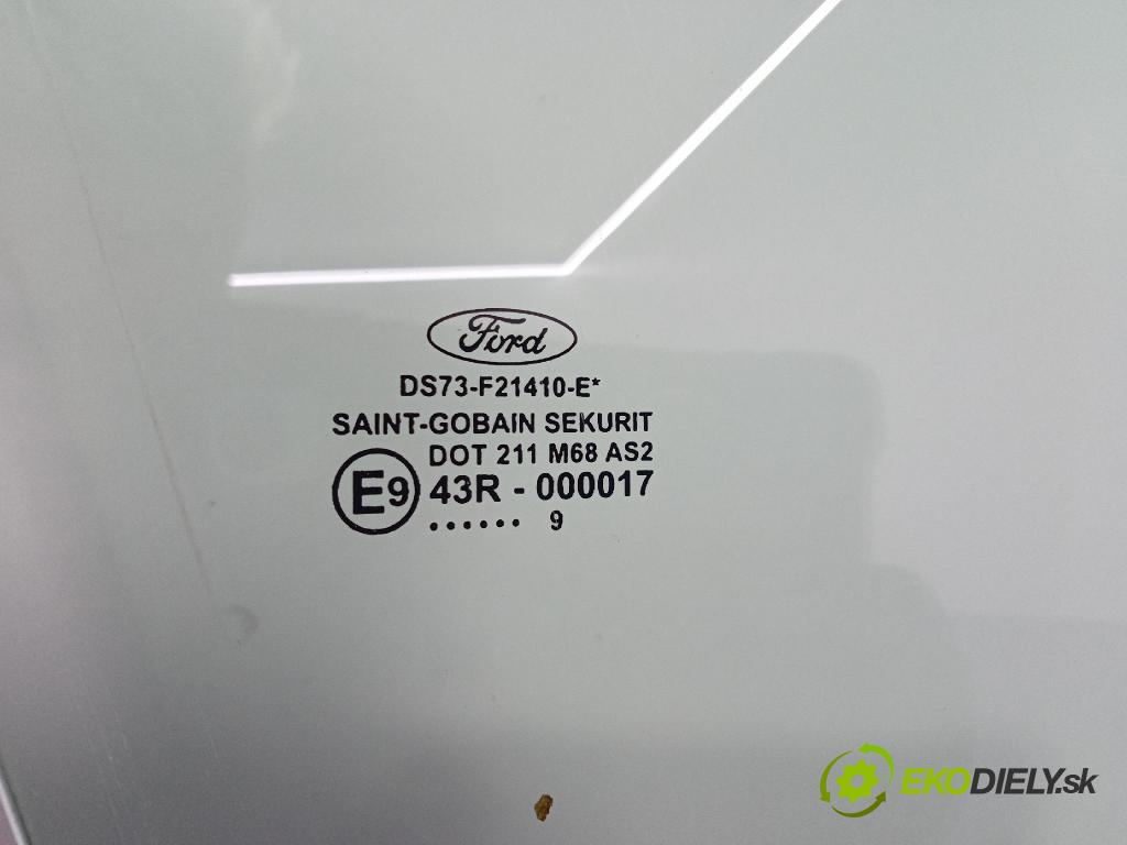 Ford Mondeo 2019 sklo dvere Predné Prava: