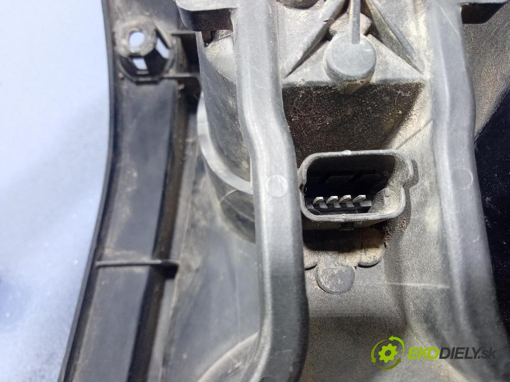 Nissan Primera 2003 světlo Zad: levá Mimo: