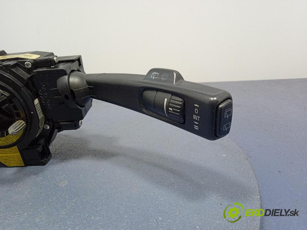 Volvo C30 2009 prepínač Komplex: 31313107