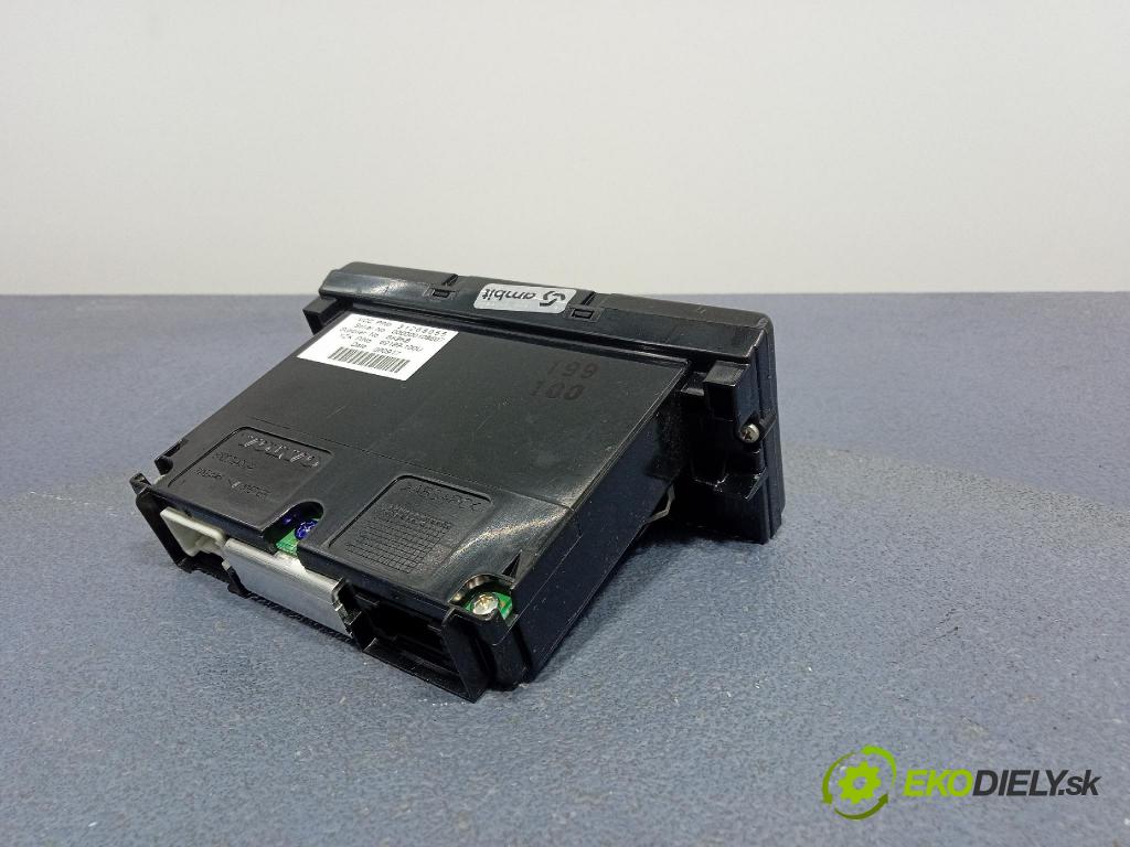 Volvo C30 2009 Zobrazit: Rádio: / GPS 31268055