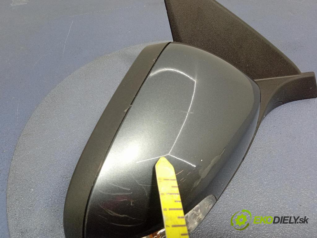 Volvo C30 2009 zrkadlo pravé 31218109
