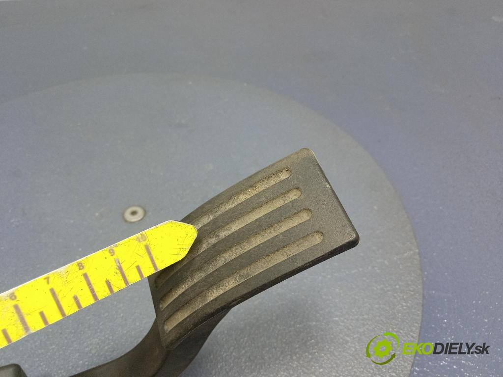 Volvo C30 2009 pedal Plyn: 4M51-9F836-AK