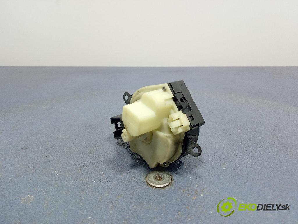 Volvo C30 2009 Spínač zapaľovania: 31300585