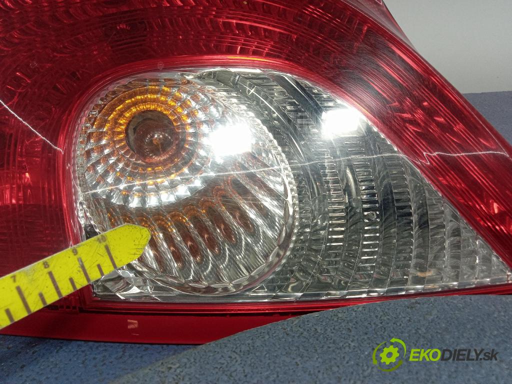 Volvo C30 2009 svetlo / reflektor zad ľavá Vonkajsia: 27710105