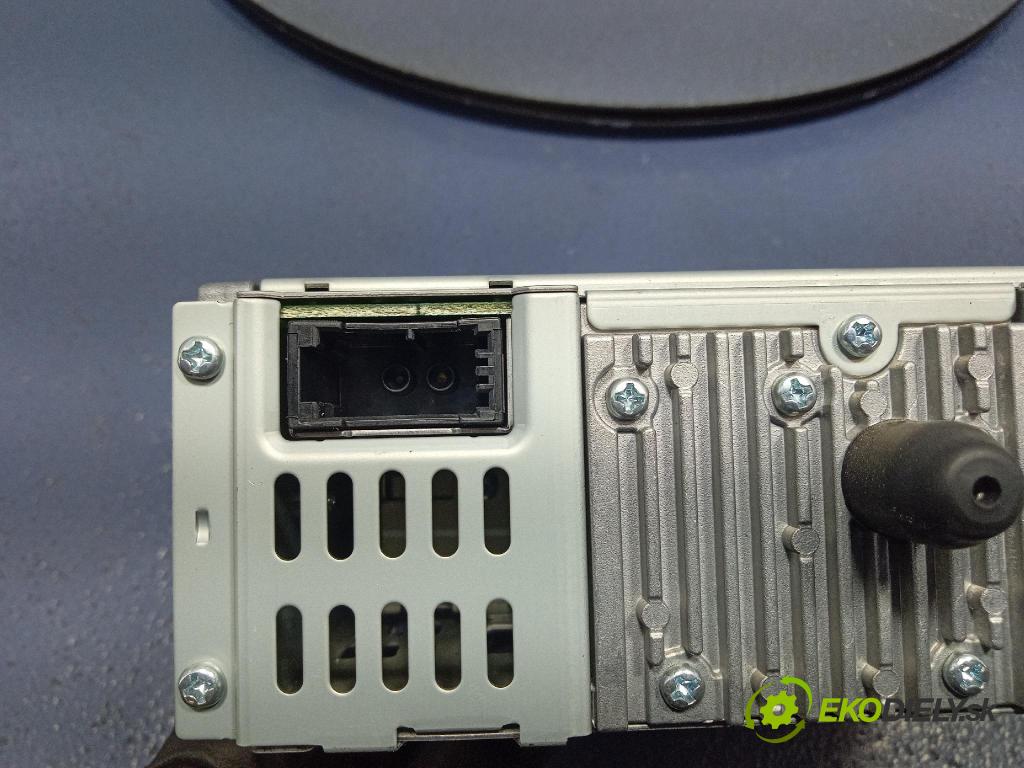 Volvo C30 2009 Radio I Navigácia: 31288510