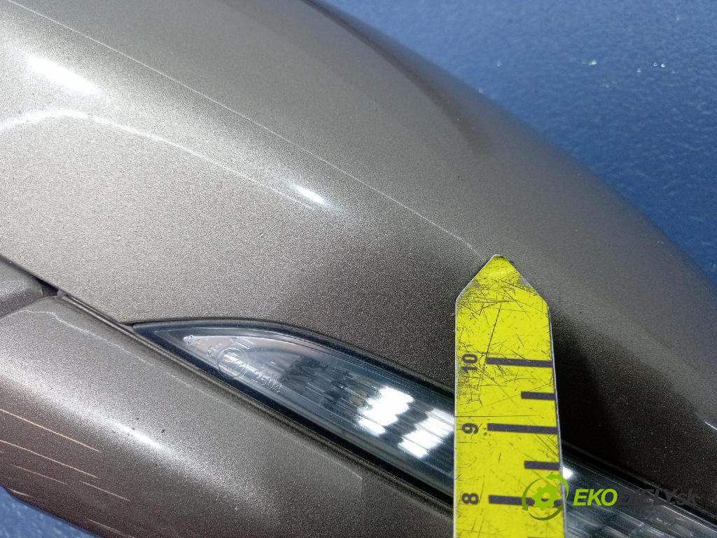 Ford Mondeo 2019 zpětné zrcátko Vlevo, odjet: