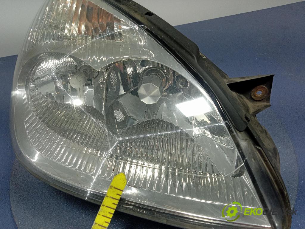 Citroen C5 2003 Reflektor: v pravo: 89005403