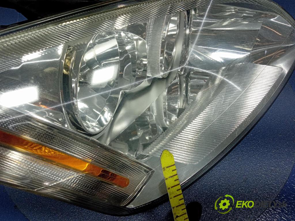 Ford C-max 2005 Reflektor: v pravo: 27606