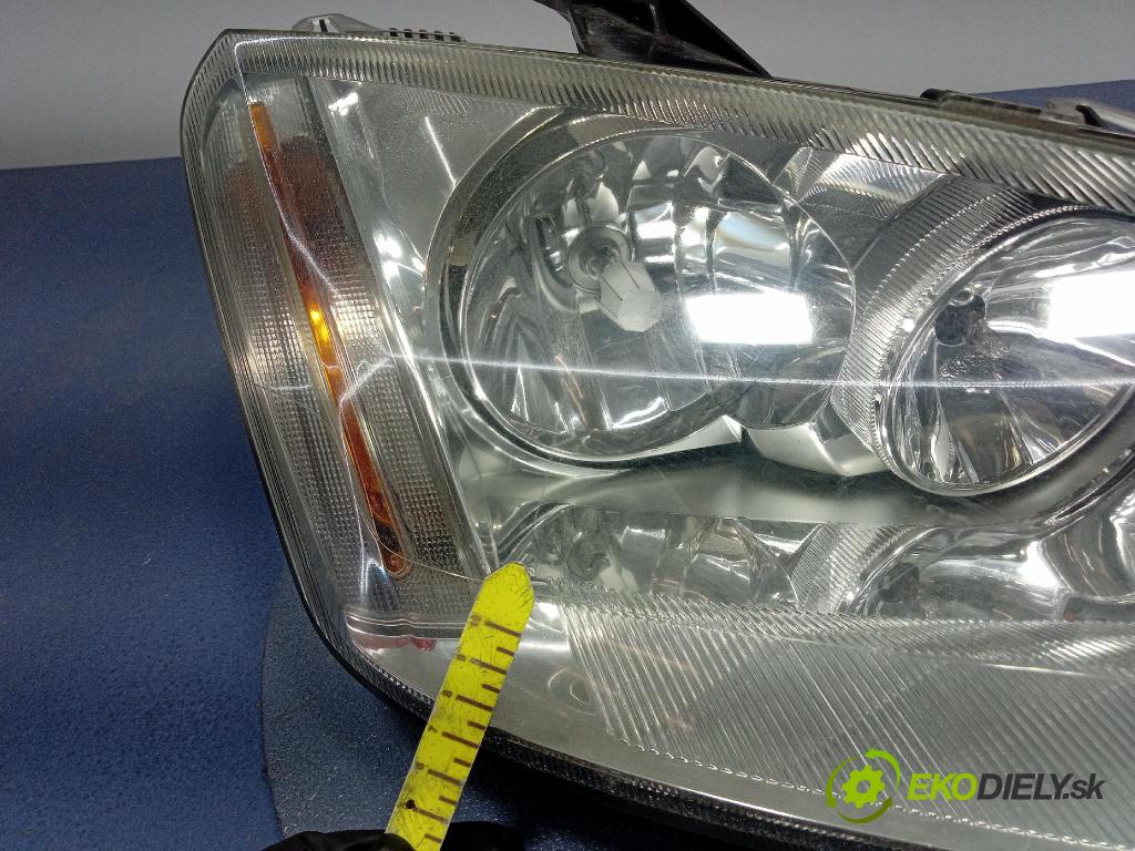 Ford C-max 2005 Reflektor: v pravo: 27606