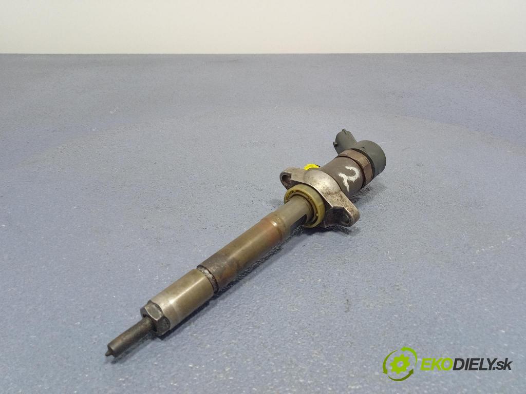 Ford C-max 2005 vstrek 0445110188