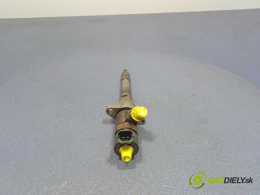 Ford C-max 2005 vstrek 0445110188