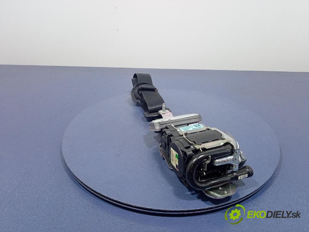 Mercedes E-klasa 2010 Pásy: Bezpečnosť: x 610035800D