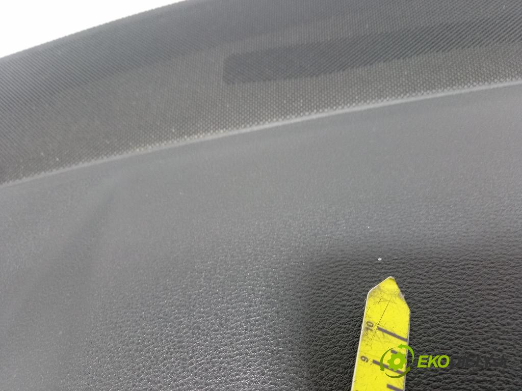 Mercedes E-klasa 2010 kokpit,pristrojová doska A2126802387