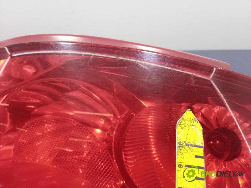 Peugeot 207 2006 svetlo / reflektor zad Prava: Vonkajsia: 9649986580