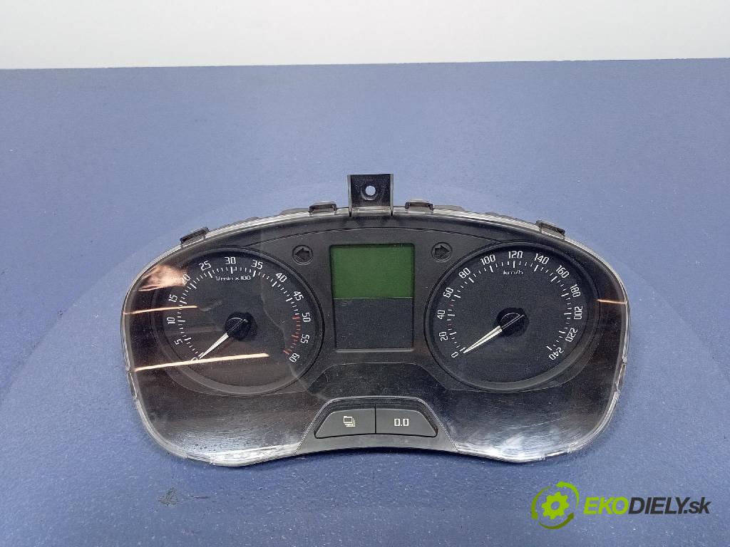 Skoda Fabia 2010 prístrojovka/ budíky 5j0920800d