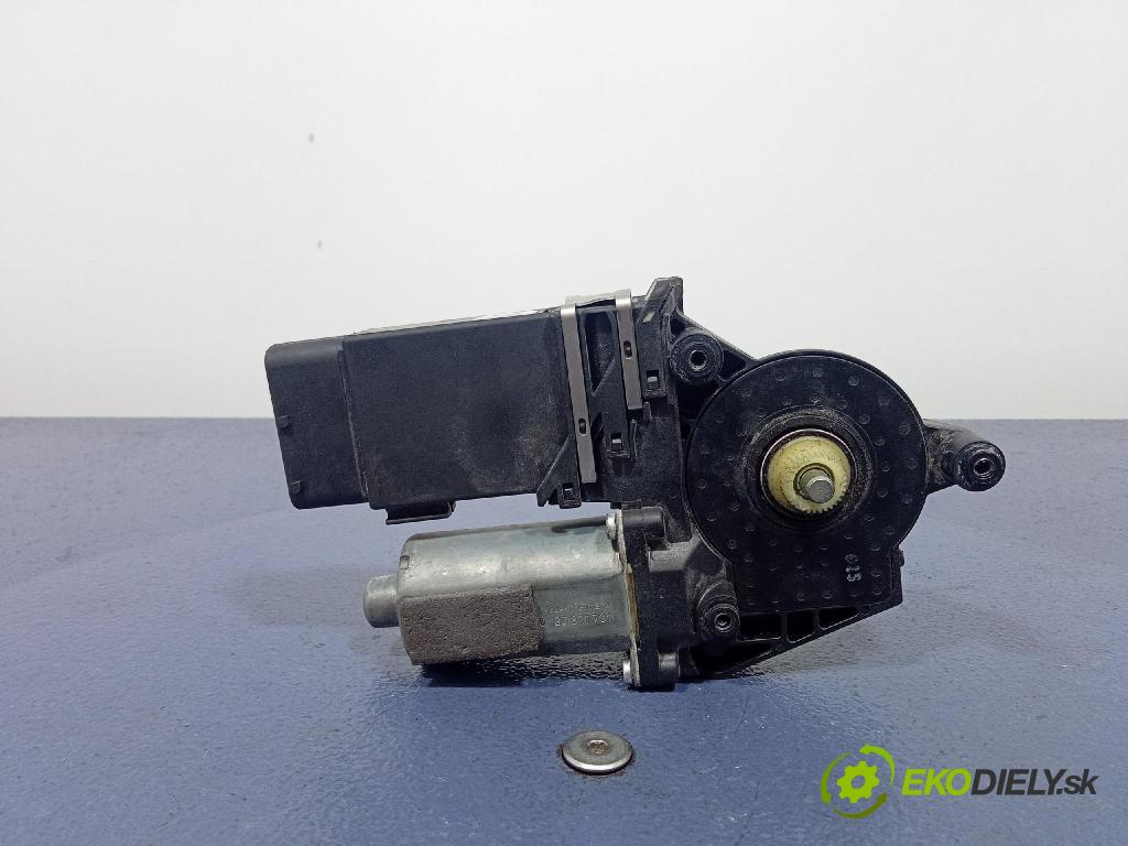 Skoda Octavia 2006 mechanizmus okna Okná: Predné Vľavo: 104411-302