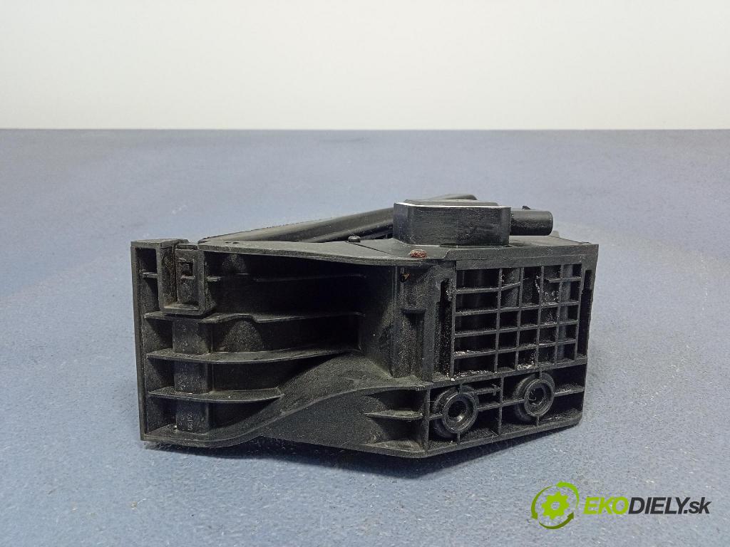 Mercedes E-klasa 2010 pedal Plyn: A2043000004