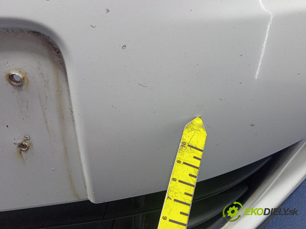Skoda Fabia 2010 nárazník Predné 5j0507221d