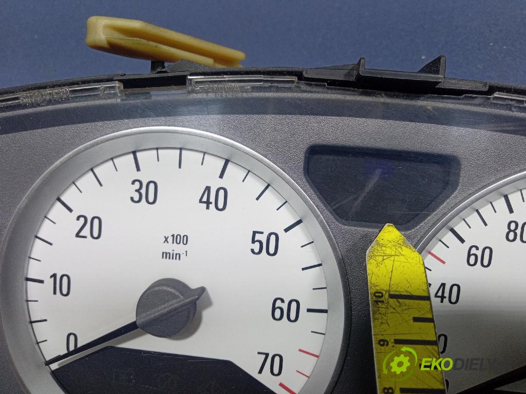 Opel Astra 2000 prístrojovka/ budíky 09231130fd