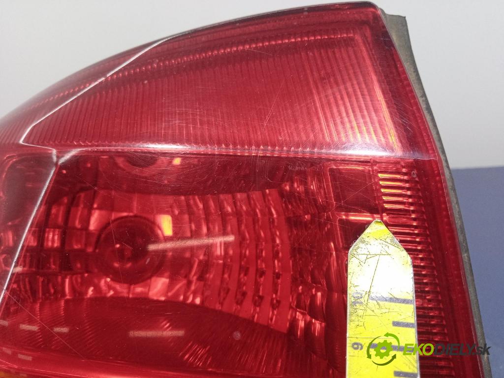 Opel Astra 2000 svetlo / reflektor zad ľavá Vonkajsia: 93241041