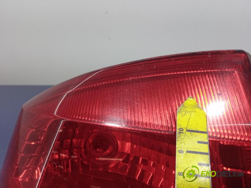 Opel Astra 2000 svetlo / reflektor zad ľavá Vonkajsia: 93241041