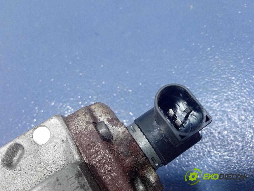 Ford Mondeo 2019 čerpadlo Injekcia: HG9Q9B395AA