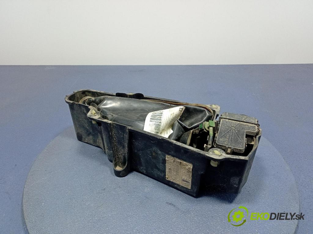 Citroen C4 picasso 2007 Nádrž: AdBlue: 9658154780