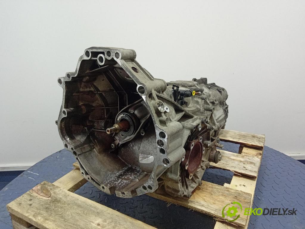 Audi A4 2006 prevodovka Manualna JME