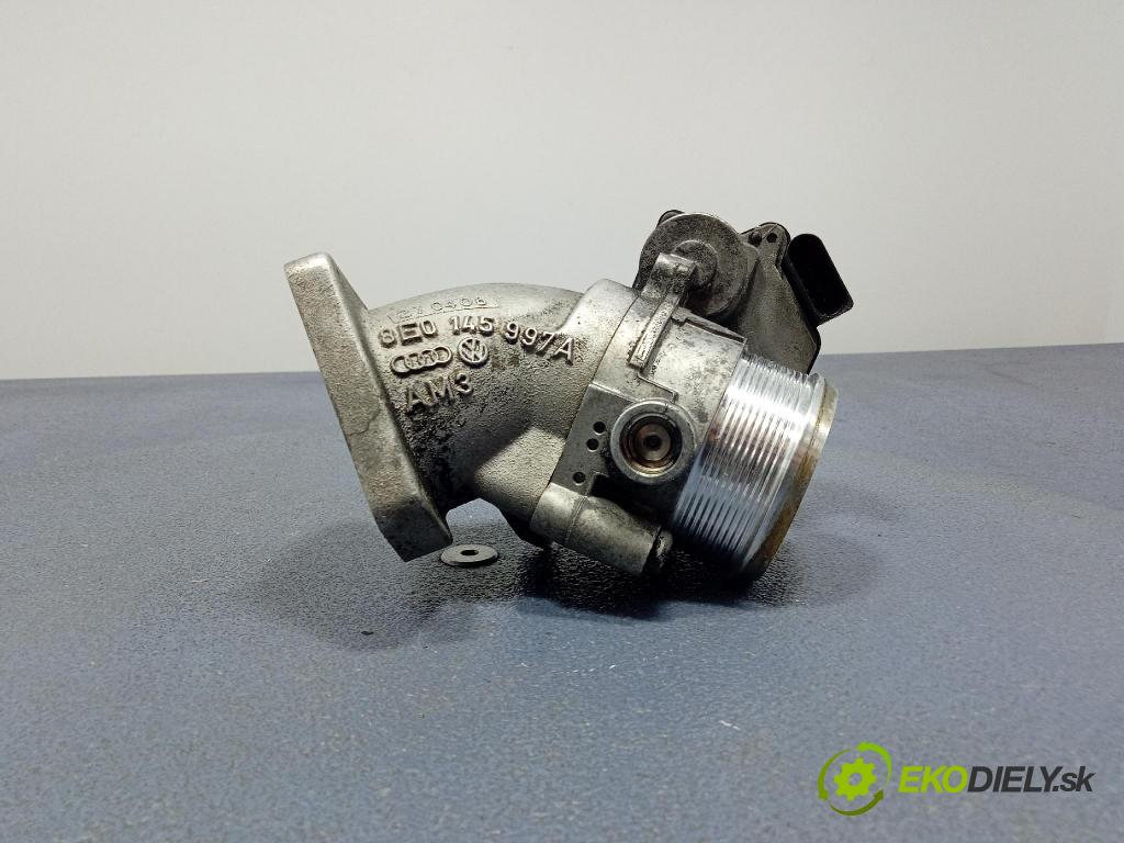 Audi A4 2006 klapka 8E0145997A