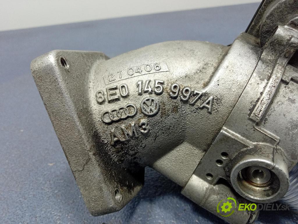 Audi A4 2006 klapka 8E0145997A