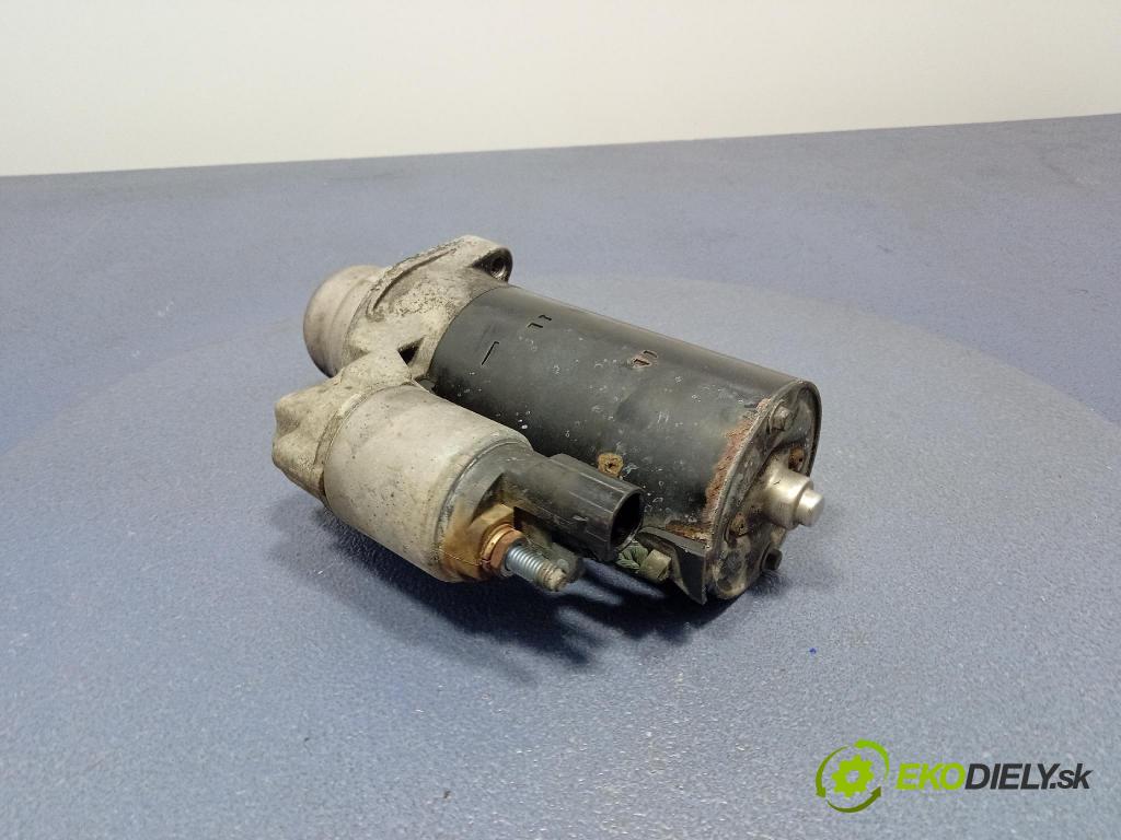Audi A4 2006 štartér 059911024