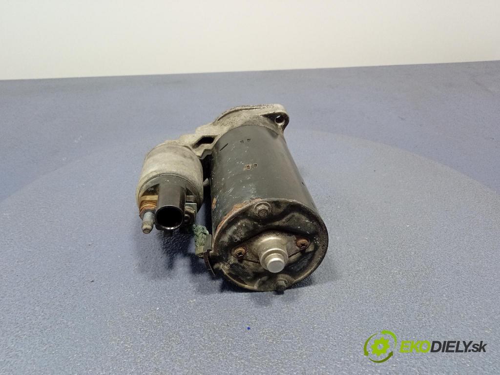 Audi A4 2006 štartér 059911024
