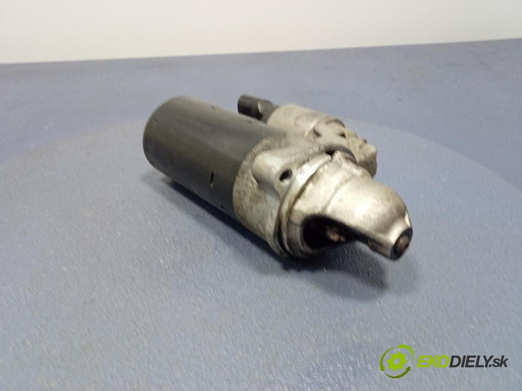 Audi A4 2006 štartér 059911024