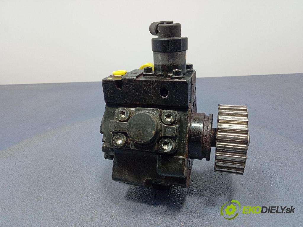 Audi A4 2006 čerpadlo Injekcia: 059130755S