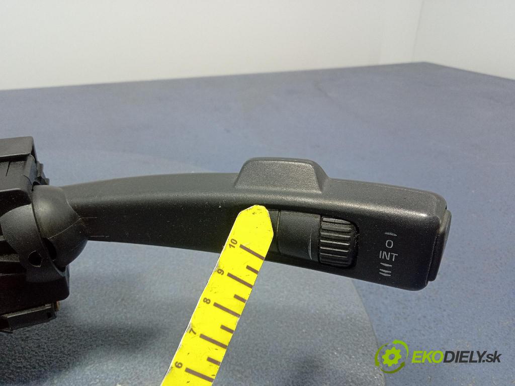 Volvo S40/V40 2004 prepínač Komplex: 30710340
