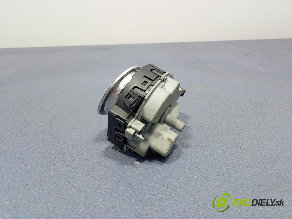 Volvo S40/V40 2004 Spínač zapaľovania: 31252481