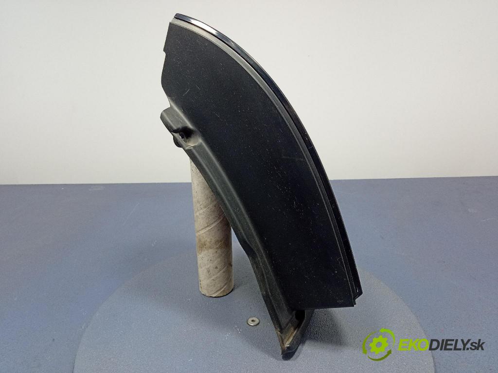 Citroen C3 picasso 2009 svetlo / reflektor zad Prava: Vonkajsia: 9681749180