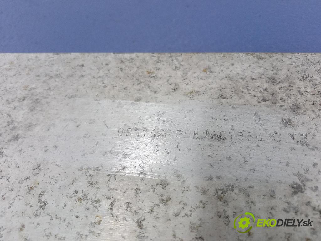 Citroen C3 picasso 2009 výstuha narazník Predné 9681567880