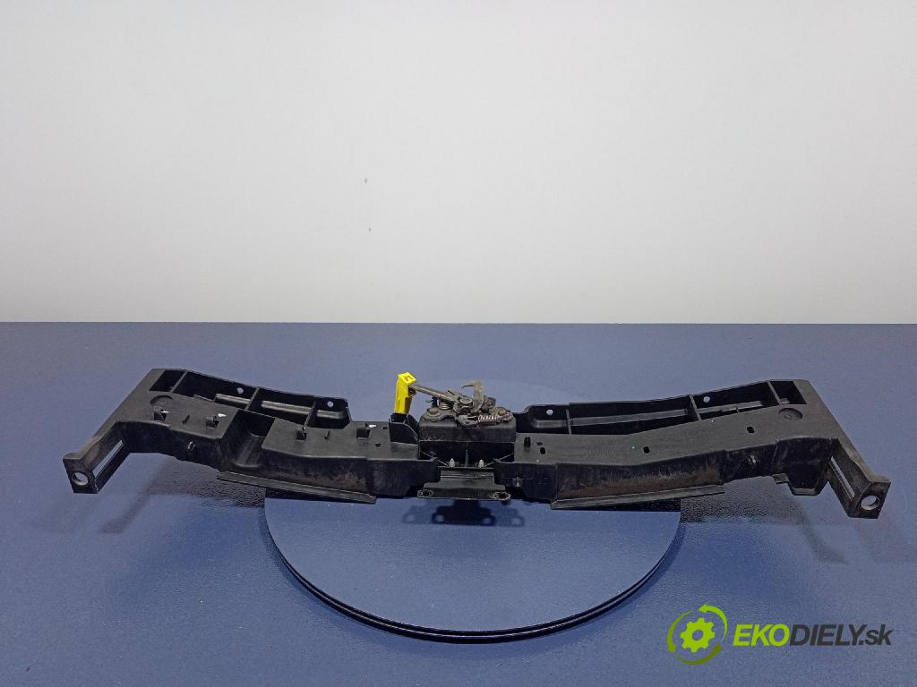 Citroen C3 picasso 2009 výstuha Predné: / pas predný 9681810080