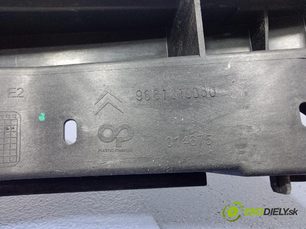Citroen C3 picasso 2009 výstuha Predné: / pas predný 9681810080