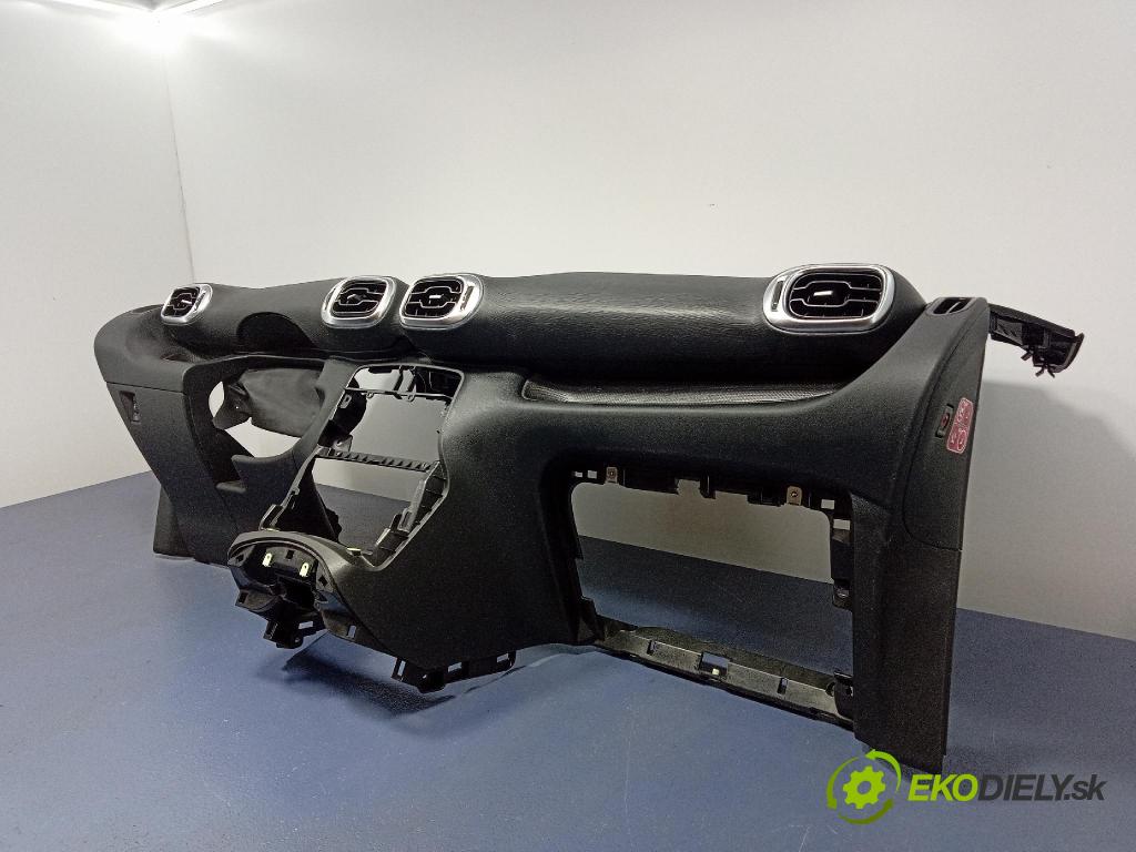 Citroen C3 picasso 2009 kokpit,pristrojová doska 9683066480
