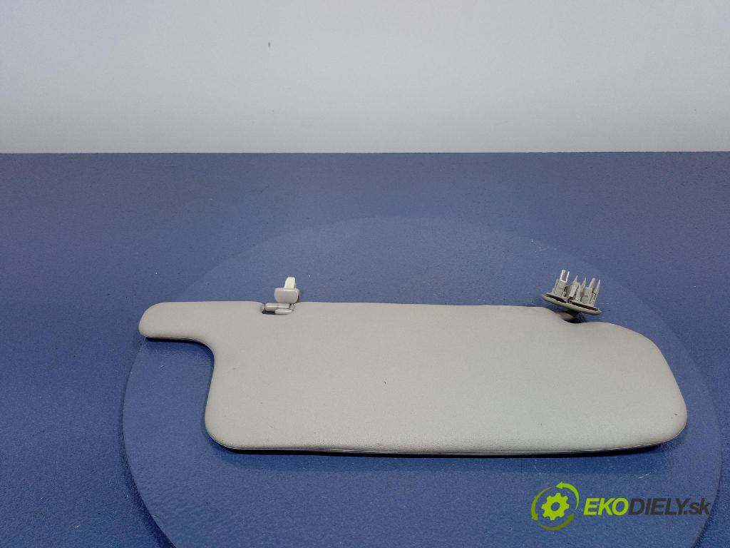 Toyota Verso 2003 kryt slnečná clona