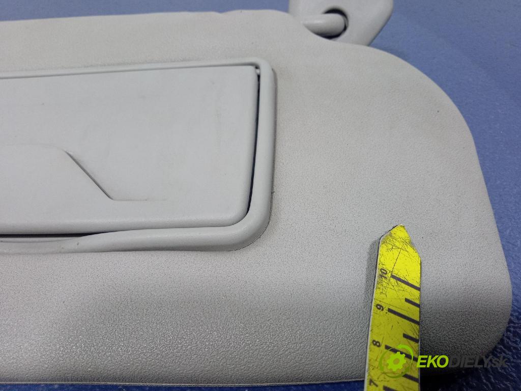 Toyota Verso 2003 kryt slnečná clona