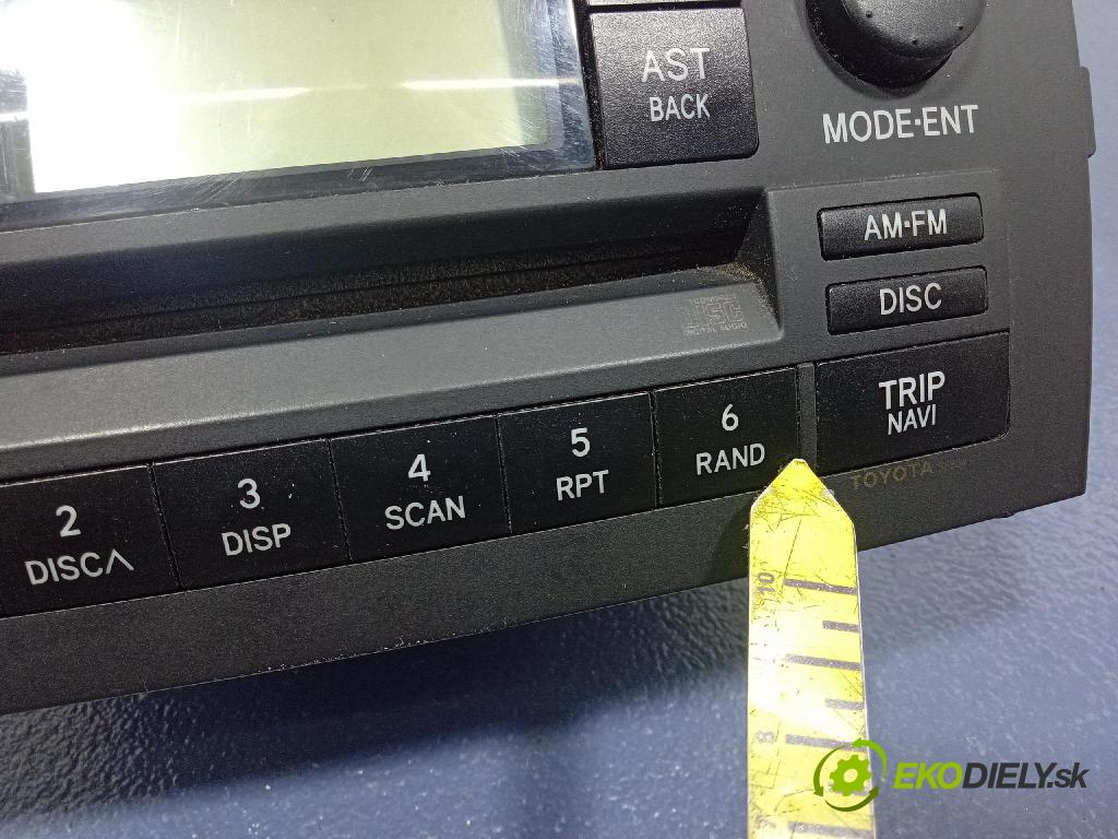 Toyota Verso 2003 Radio I Navigácia: 86120-02260