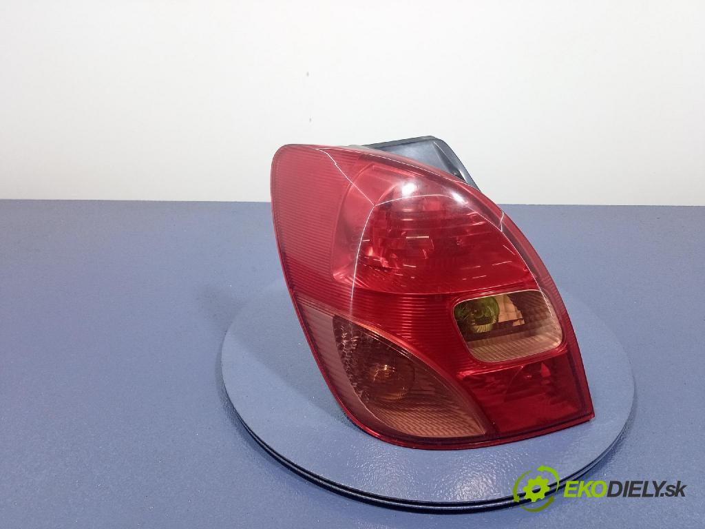 Toyota Verso 2003 svetlo / reflektor zad ľavá Vonkajsia: STANLEY 13-71