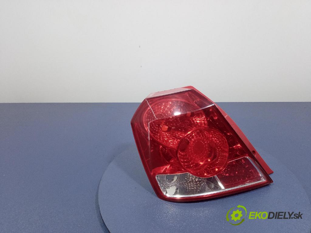 Chevrolet Aveo 2005 svetlo / reflektor zad ľavá Vonkajsia: 300266L