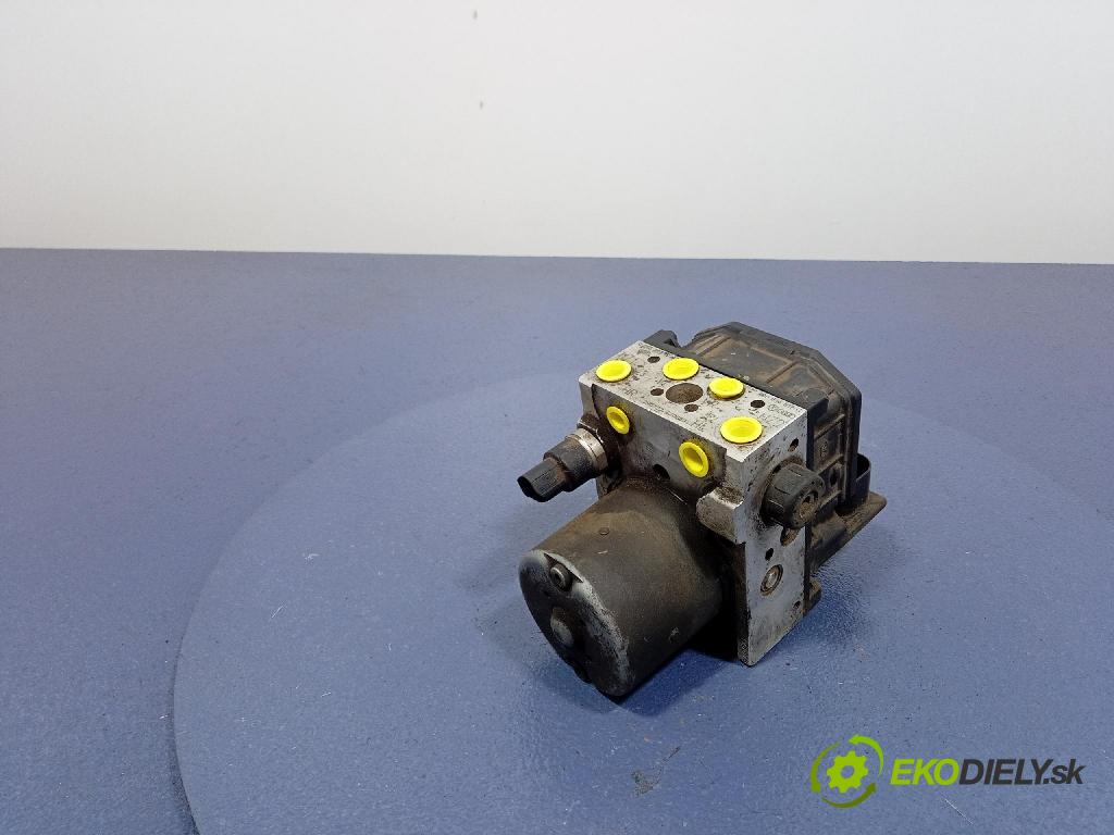 Audi A6 2003 čerpadlo ABS x 4B0614517G