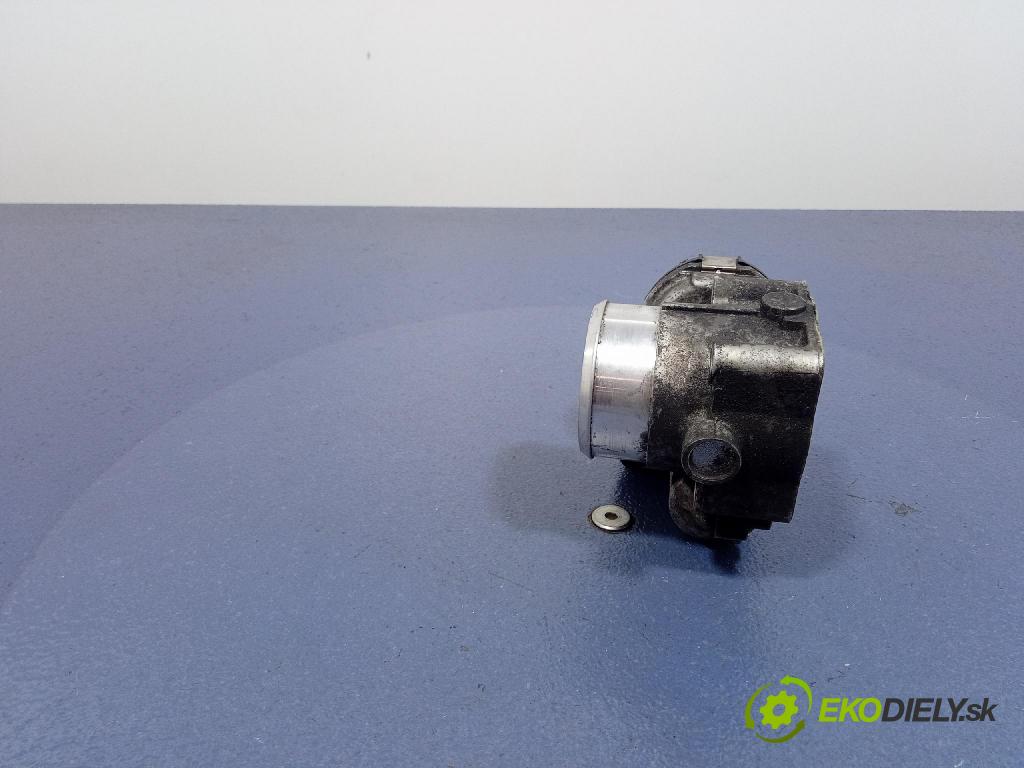 Vw Passat 2002 klapka 06B133062M